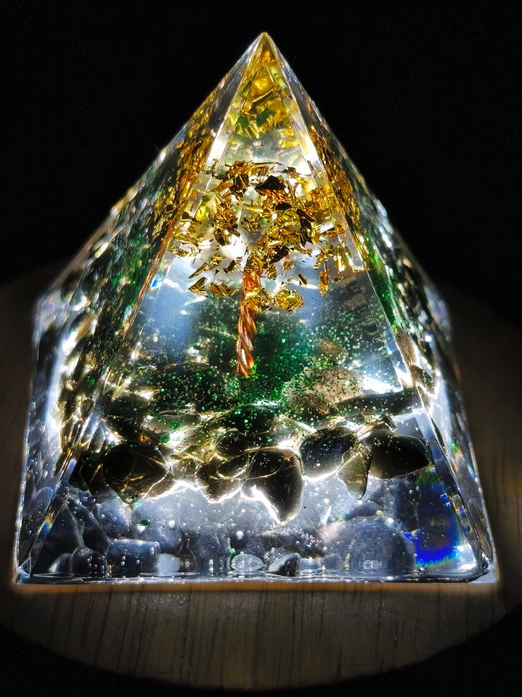 Orgonit Pyramide Lebensbaum