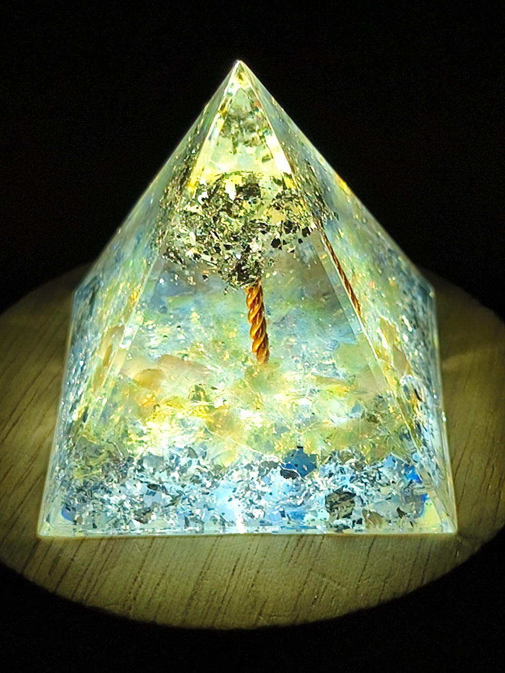 Orgonit Pyramide Lebensbaum