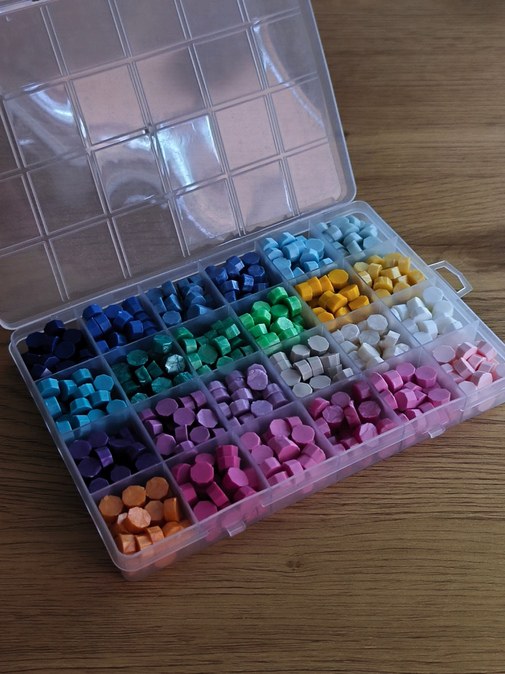 Siegelwachs Pellets - 24 Farben 600stk.