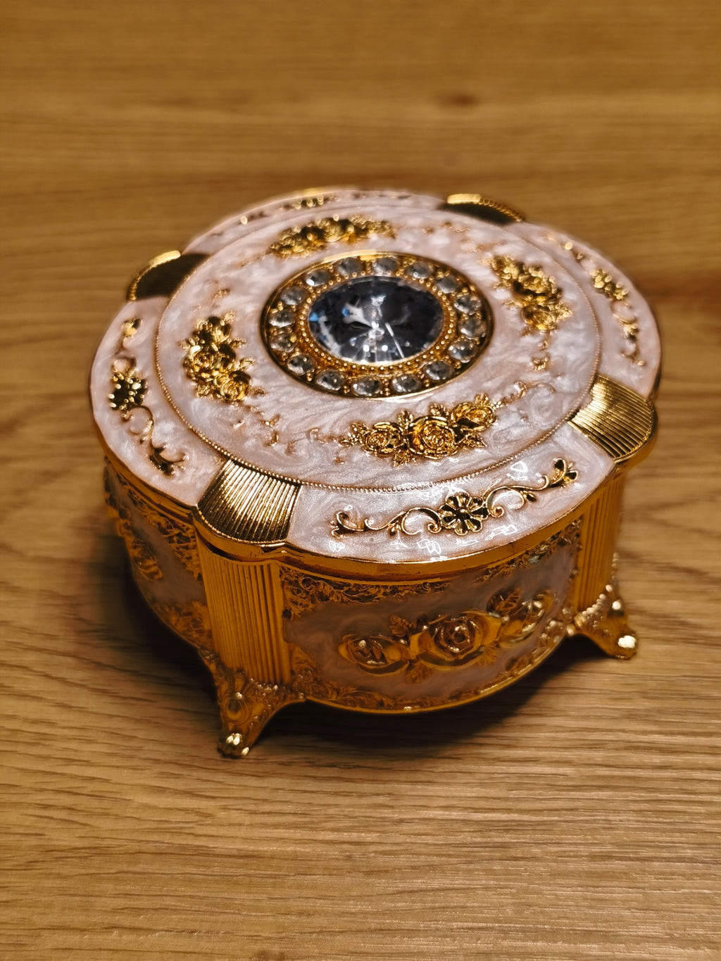 Schmuckdose Rund mit Stein Vintage/Barock Stil